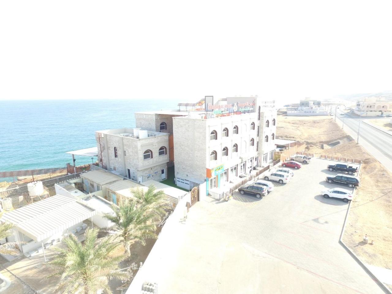 Sur Bandar Al Ayjah Hotel Apartments Екстериор снимка