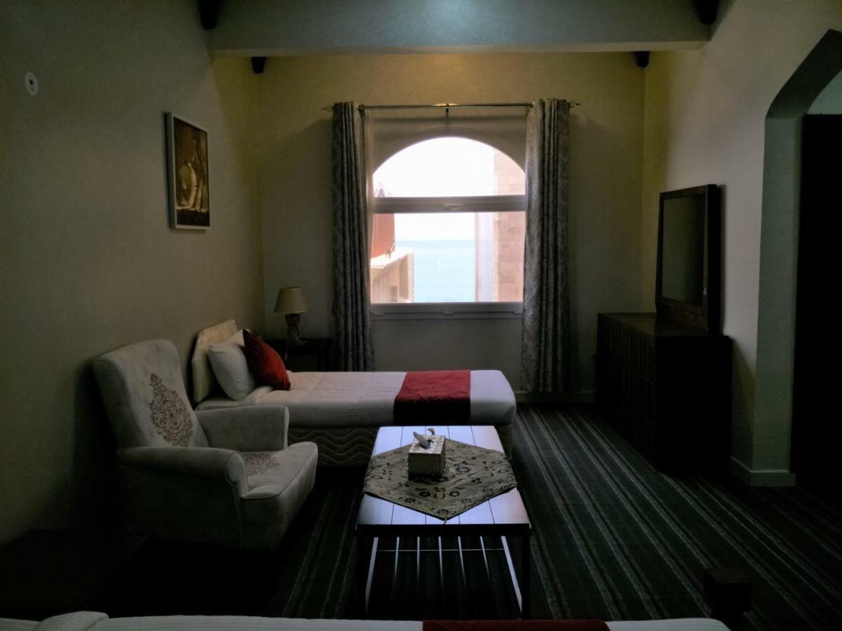 Sur Bandar Al Ayjah Hotel Apartments Екстериор снимка